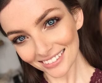 Natural flawless wedding makeup by Belinda Zollo Makeup Artist